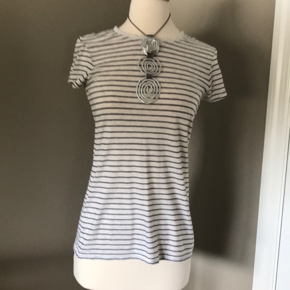 Vince top small